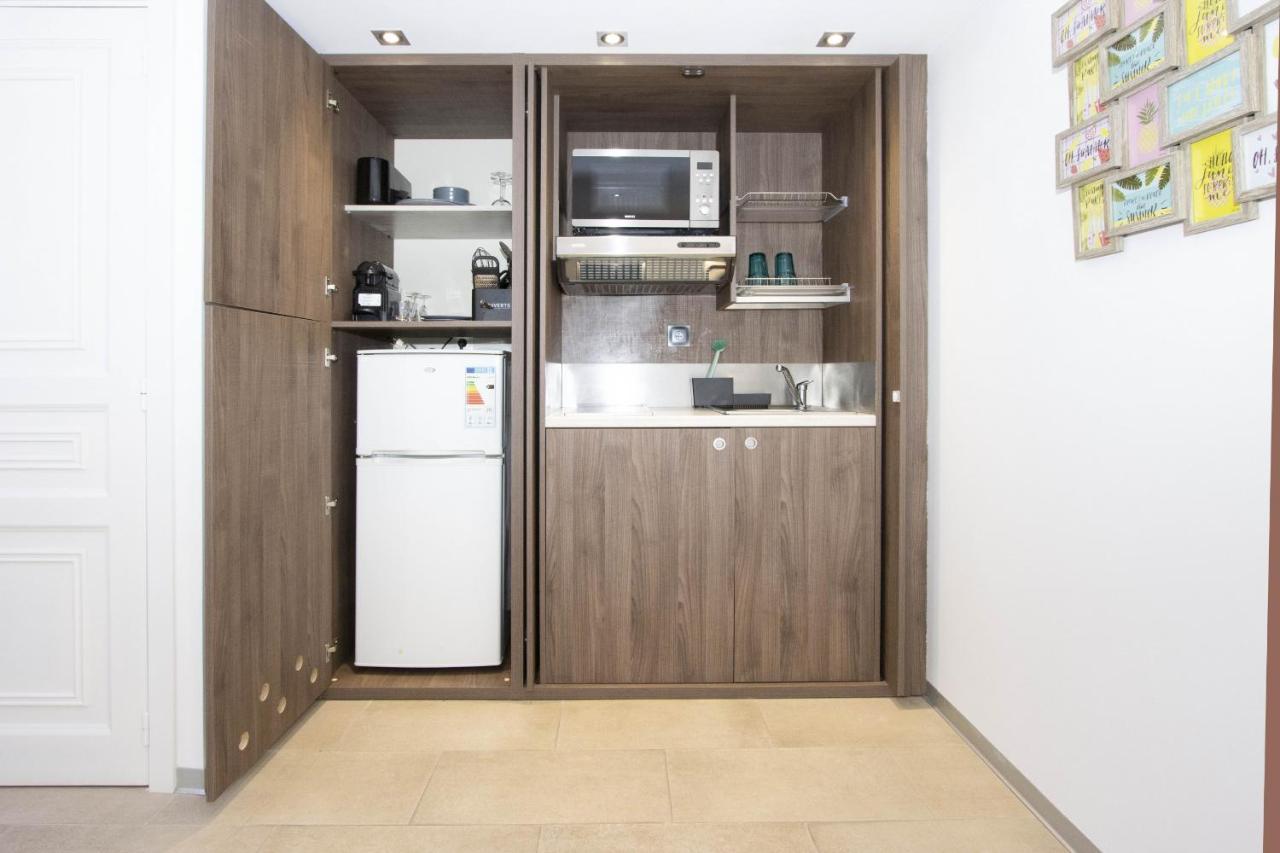 Studio Alon Ideal Pour Vos Vacances Ou Sejours Pros Saint-Cyr-sur-Mer Exterior photo